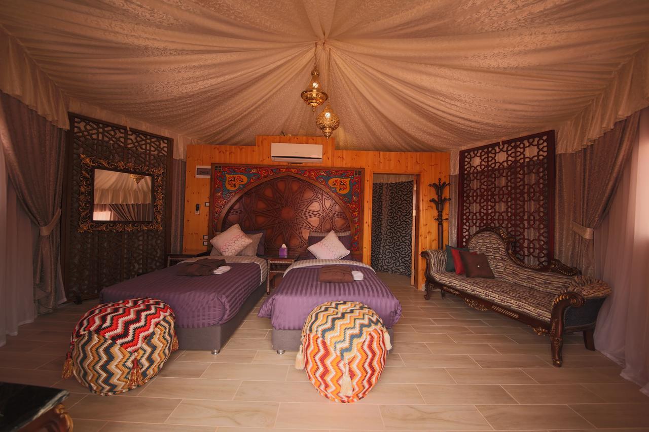Memories Aicha Luxury Camp Hotel Wadi Rum Exterior photo