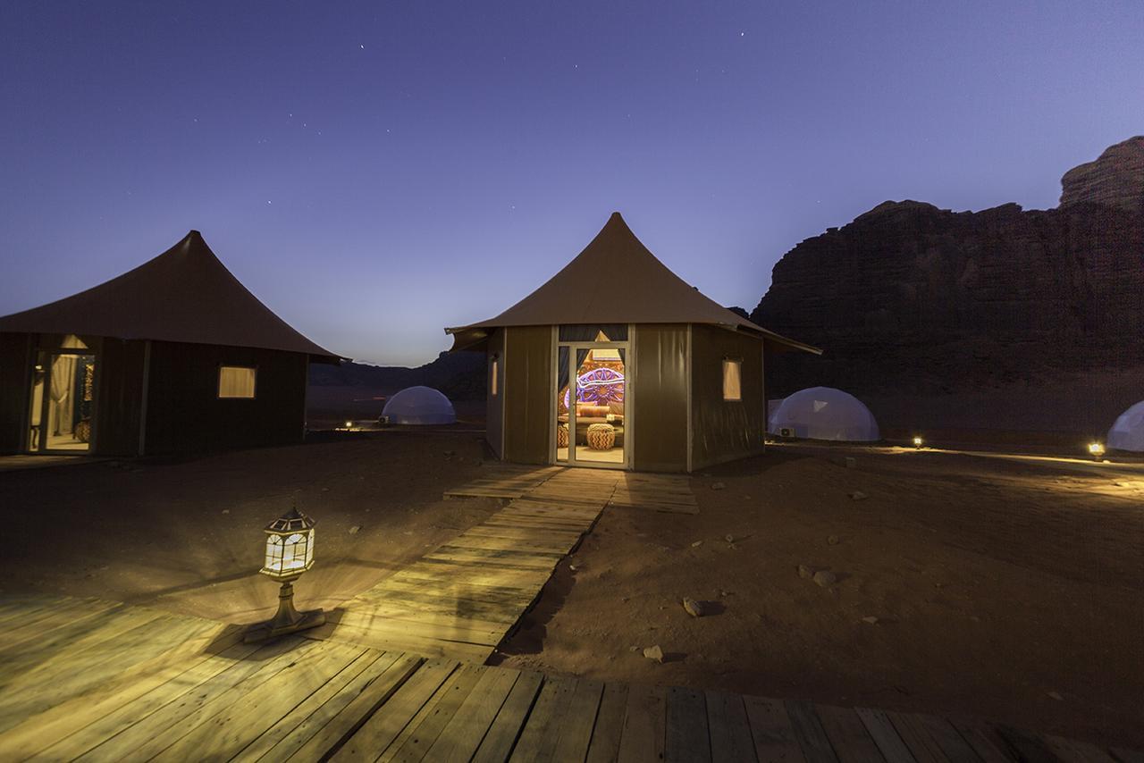 Memories Aicha Luxury Camp Hotel Wadi Rum Exterior photo