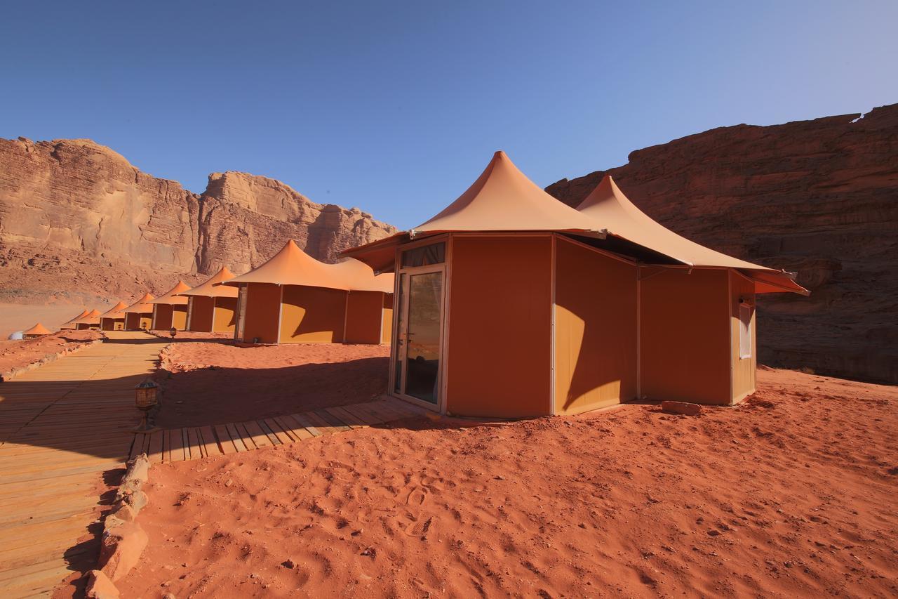 Memories Aicha Luxury Camp Hotel Wadi Rum Exterior photo