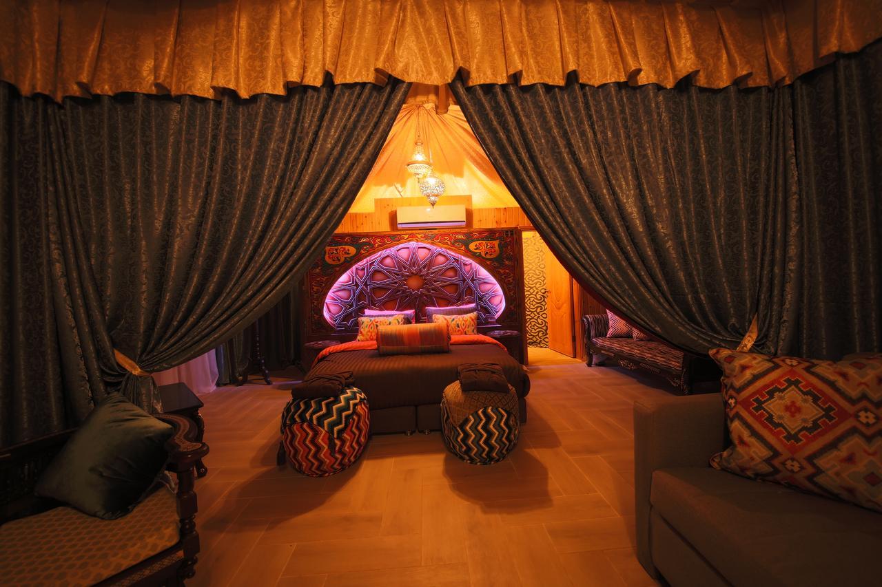 Memories Aicha Luxury Camp Hotel Wadi Rum Exterior photo