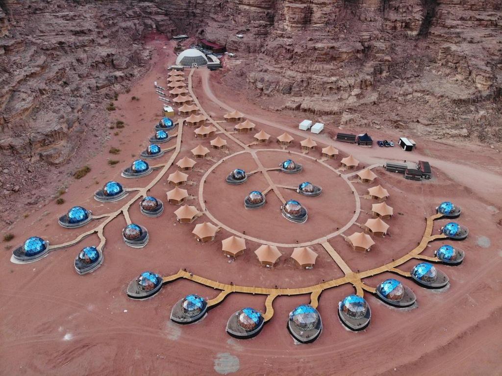Memories Aicha Luxury Camp Hotel Wadi Rum Exterior photo