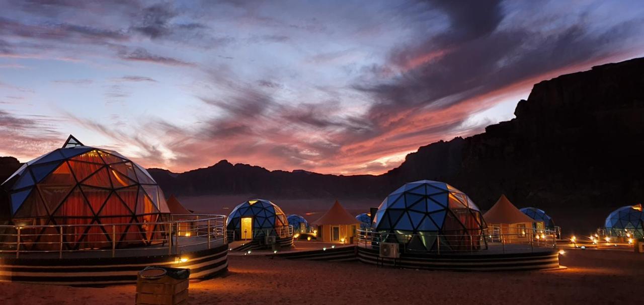 Memories Aicha Luxury Camp Hotel Wadi Rum Exterior photo