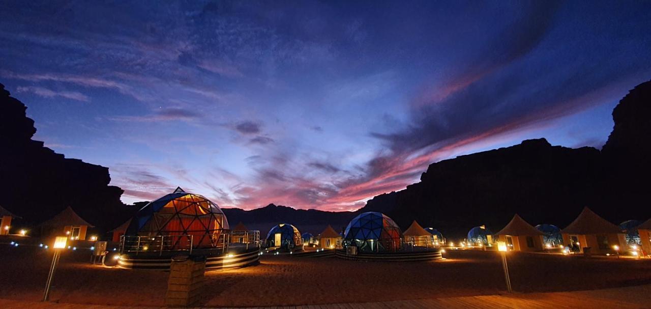 Memories Aicha Luxury Camp Hotel Wadi Rum Exterior photo