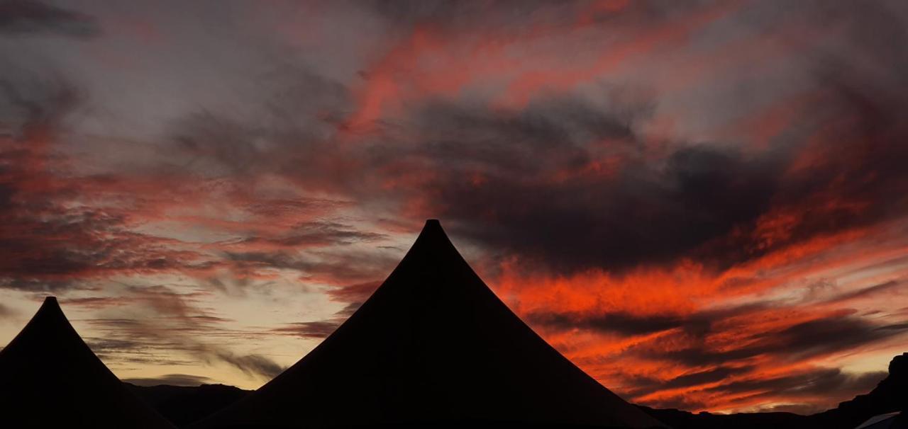 Memories Aicha Luxury Camp Hotel Wadi Rum Exterior photo