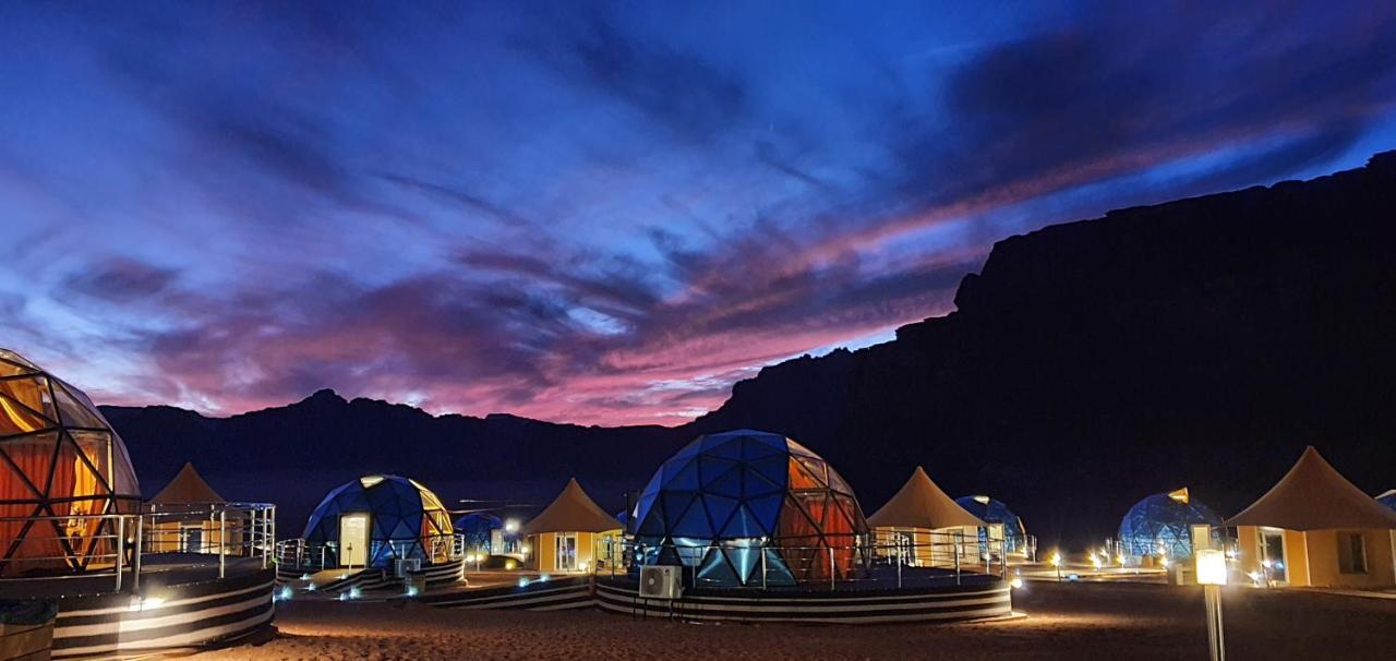 Memories Aicha Luxury Camp Hotel Wadi Rum Exterior photo