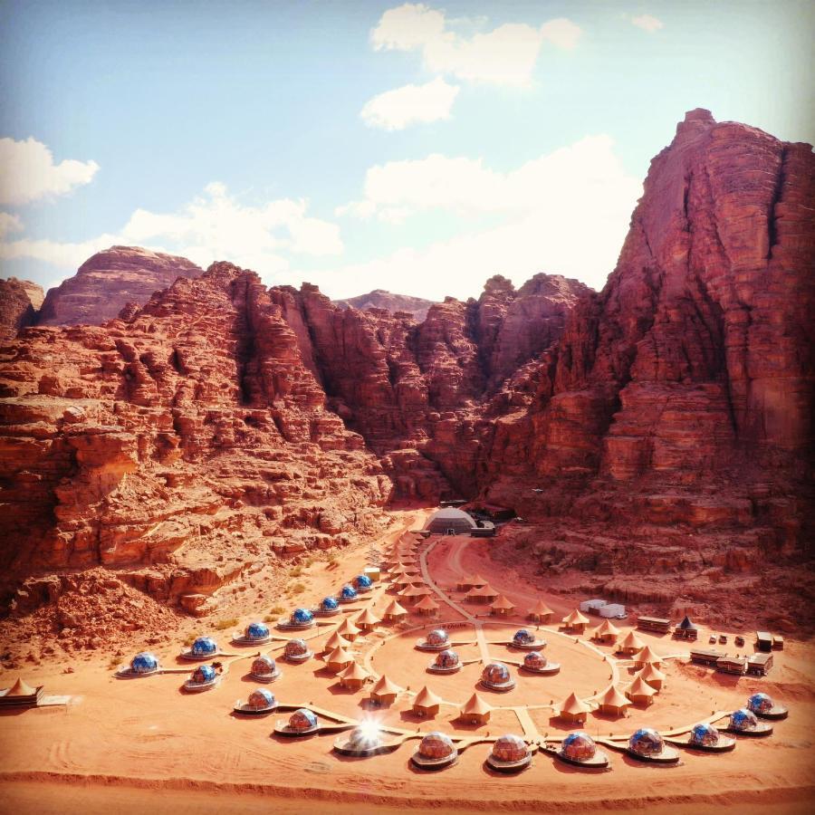 Memories Aicha Luxury Camp Hotel Wadi Rum Exterior photo