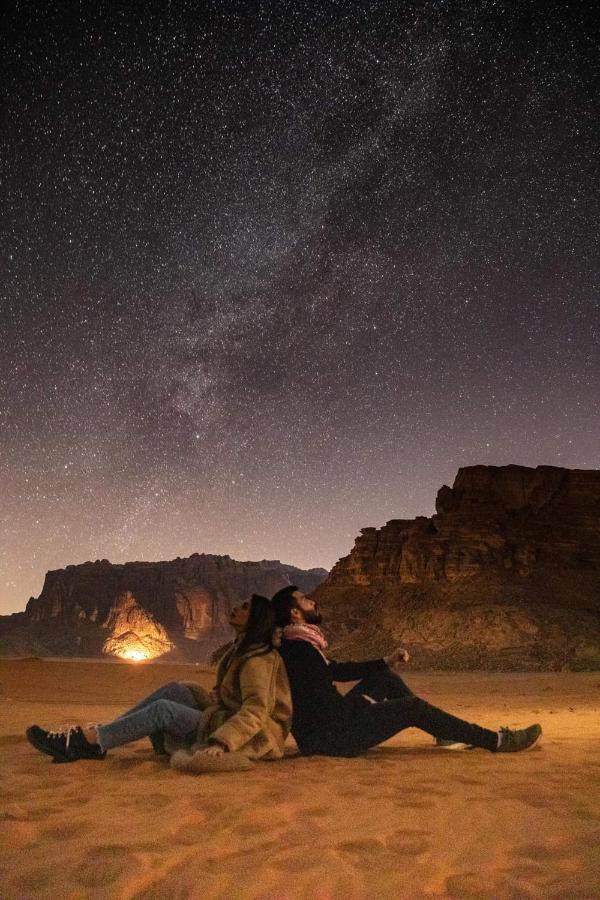 Memories Aicha Luxury Camp Hotel Wadi Rum Exterior photo